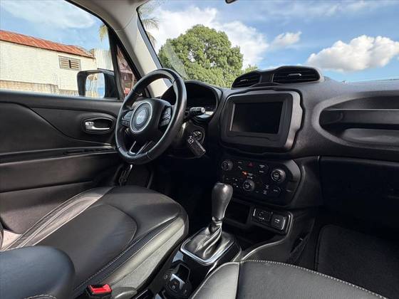 JEEP RENEGADE 1.8 16V FLEX SPORT 4P AUTOMÁTICO JEEP RENEGADE 1.8 16V FLEX SPORT 4P AUTOMÁTICO